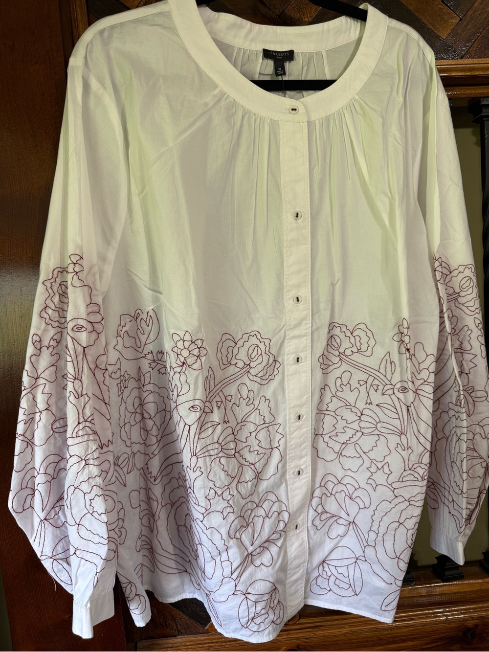 Talbots White Button-Front Shirt with Mauve Floral Embroidery